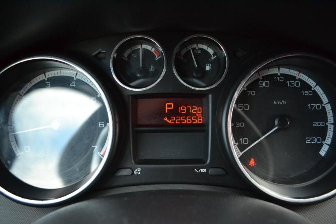 Peugeot 308 I Рестайлинг с пробегом 2012 года, цена 450 000 рублей, 225655 км, хэтчбек, Автокод Объявления