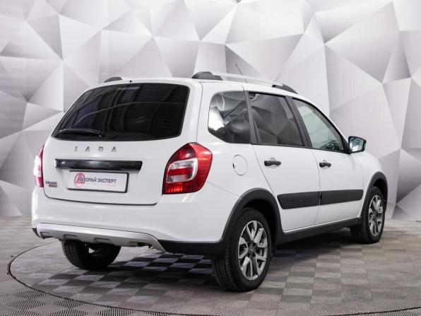 Lada (ВАЗ) Granta I Рестайлинг с пробегом 2023 года, цена 919 000 рублей, 58995 км, универсал, Автокод Объявления