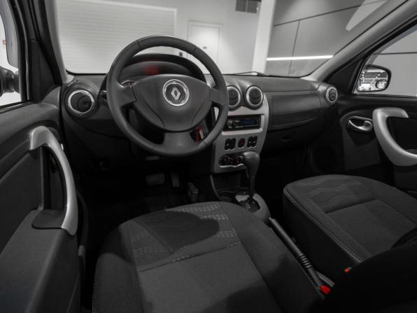 Renault Sandero I с пробегом 2014 года, цена 785 000 рублей, 140431 км, хэтчбек, Автокод Объявления