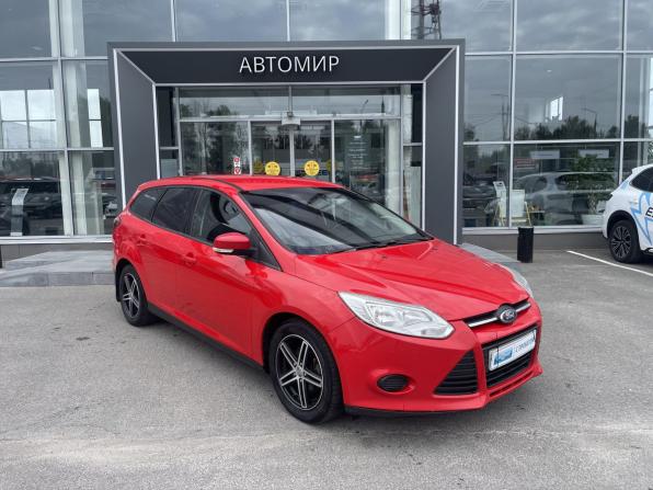 Ford Focus III с пробегом 2013 года, цена 640 000 рублей, 185079 км, универсал, Автокод Объявления