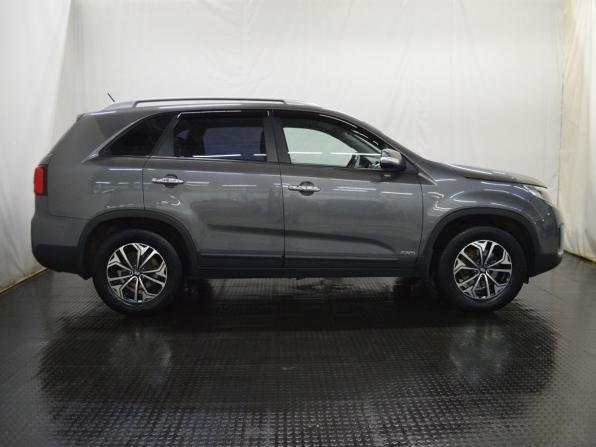 Kia Sorento II Рестайлинг с пробегом 2018 года, цена 2 044 000 рублей, 111528 км, внедорожник, Автокод Объявления