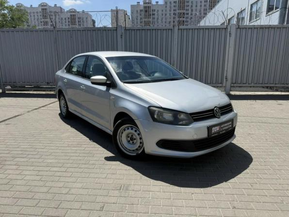 Volkswagen Polo V с пробегом 2012 года, цена 515 000 рублей, 280000 км, седан, Автокод Объявления