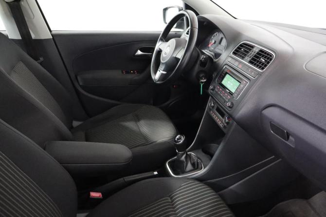 Volkswagen Polo V с пробегом 2012 года, цена 899 000 рублей, 68000 км, седан, Автокод Объявления
