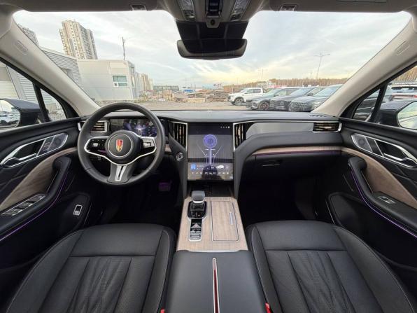 Hongqi HS7 II с пробегом 2025 года, цена 4 255 000 рублей, 3072 км, внедорожник, Автокод Объявления