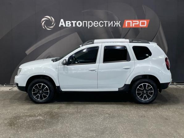 Renault Duster I Рестайлинг с пробегом 2016 года, цена 1 394 000 рублей, 54047 км, внедорожник, Автокод Объявления