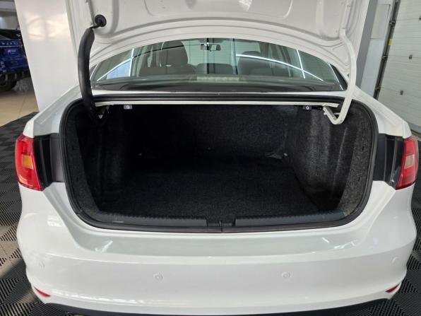 Volkswagen Jetta VI с пробегом 2012 года, цена 1 149 000 рублей, 196000 км, седан, Автокод Объявления