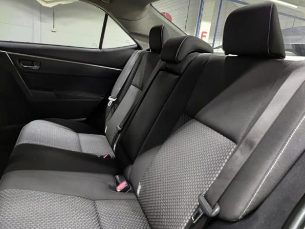 Toyota Corolla XI (E160 E170 E180) с пробегом 2013 года, цена 1 200 000 рублей, 317850 км, седан, Автокод Объявления