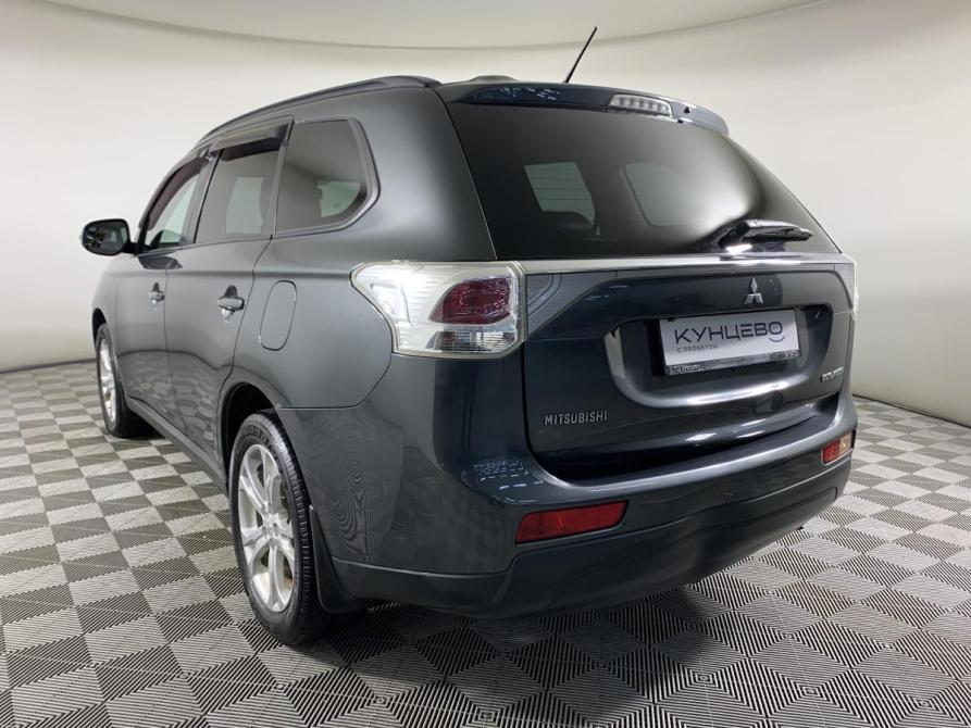 Mitsubishi Outlander III Рестайлинг Москва  - изображение 7