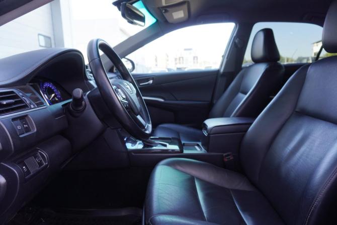 Toyota Camry VII (XV50) Рестайлинг 2 с пробегом 2017 года, цена 1 995 000 рублей, 168876 км, седан, Автокод Объявления