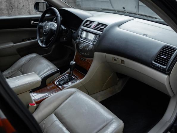 Honda Accord VII Рестайлинг с пробегом 2007 года, цена 890 000 рублей, 276855 км, седан, Автокод Объявления