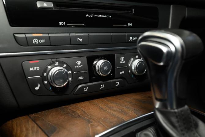 Audi A6 IV (C7) с пробегом 2013 года, цена 1 725 000 рублей, 219377 км, седан, Автокод Объявления