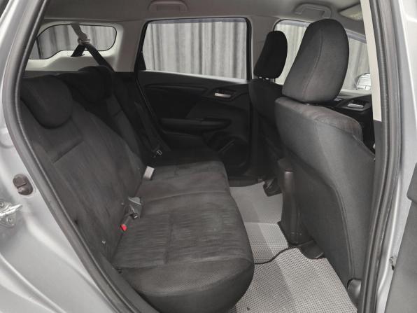 Honda Shuttle II Рестайлинг с пробегом 2019 года, цена 1 375 000 рублей, 105000 км, универсал, Автокод Объявления