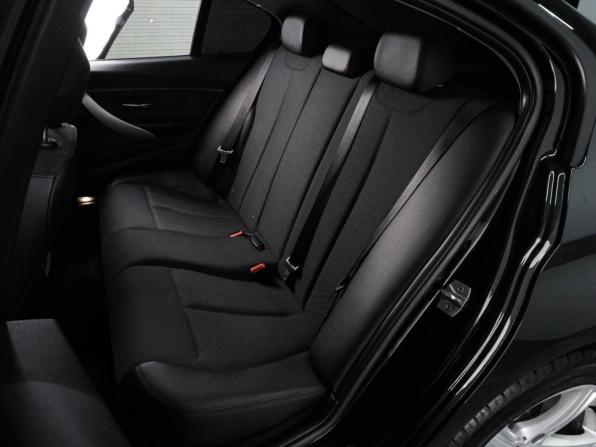 BMW 3 серии VI (F3x) Рестайлинг с пробегом 2016 года, цена 2 129 000 рублей, 199456 км, седан, Автокод Объявления