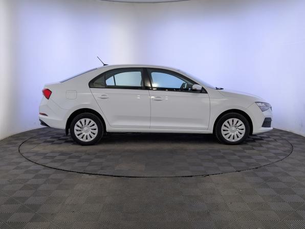 Skoda Rapid II с пробегом 2021 года, цена 1 260 000 рублей, 195246 км, лифтбек, Автокод Объявления