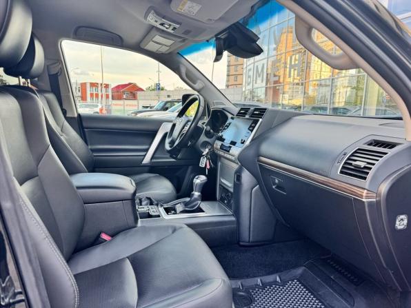 Toyota Land Cruiser Prado 150 Series Рестайлинг 3 с пробегом 2022 года, цена 5 650 000 рублей, 82400 км, внедорожник, Автокод Объявления