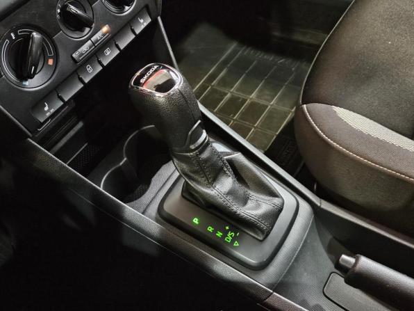 Skoda Rapid I Рестайлинг с пробегом 2019 года, цена 1 249 000 рублей, 104400 км, лифтбек, Автокод Объявления