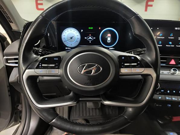 Hyundai Elantra VII (CN7) с пробегом 2021 года, цена 2 050 000 рублей, 52451 км, седан, Автокод Объявления