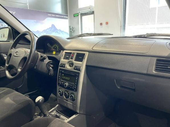 Lada (ВАЗ) Priora I с пробегом 2012 года, цена 370 000 рублей, 250294 км, седан, Автокод Объявления