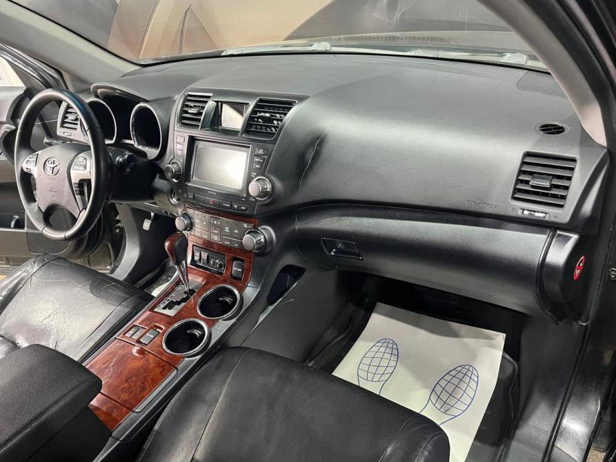 Toyota Highlander II (XU40) Рестайлинг Ставрополь  - изображение 9