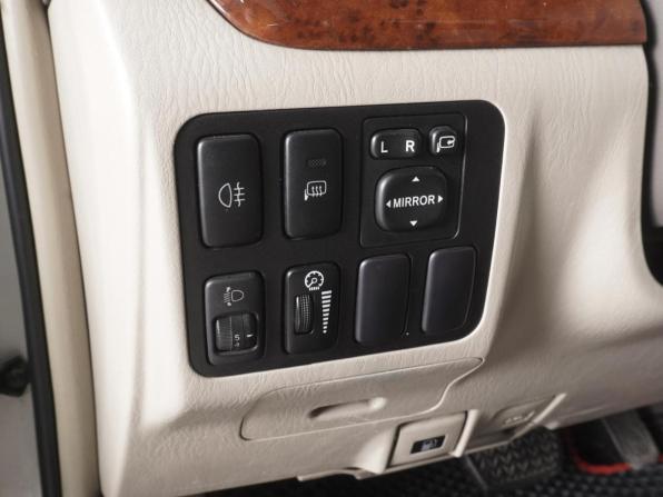 Toyota Land Cruiser Prado 120 Series Рестайлинг с пробегом 2008 года, цена 2 199 000 рублей, 251350 км, внедорожник, Автокод Объявления