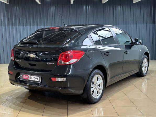 Chevrolet Cruze I Рестайлинг с пробегом 2013 года, цена 729 900 рублей, 172000 км, седан, Автокод Объявления