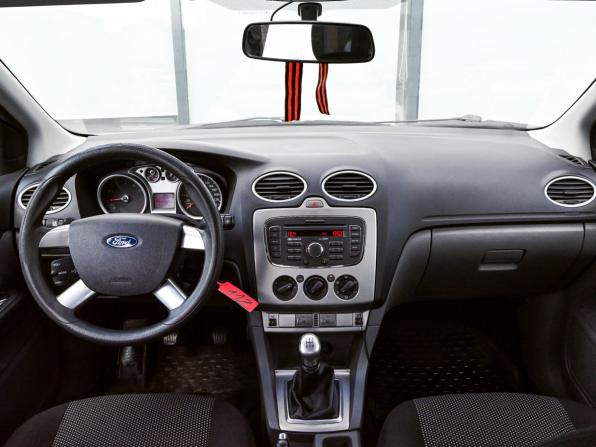 Ford Focus II Рестайлинг с пробегом 2010 года, цена 499 000 рублей, 212291 км, хэтчбек, Автокод Объявления