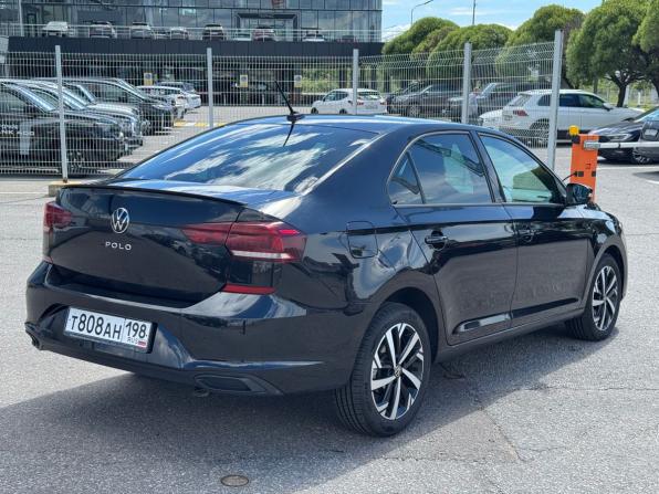 Volkswagen Polo VI с пробегом 2021 года, цена 1 590 000 рублей, 92255 км, лифтбек, Автокод Объявления