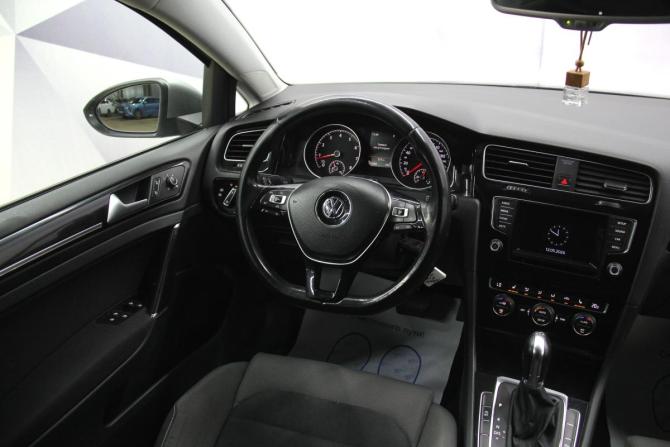 Volkswagen Golf VII с пробегом 2013 года, цена 1 298 000 рублей, 182288 км, хэтчбек, Автокод Объявления
