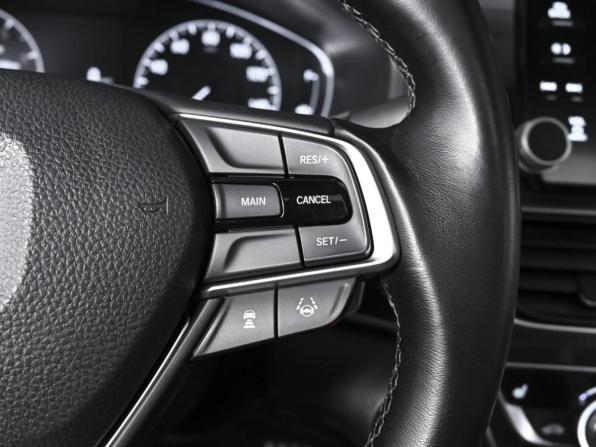 Honda Accord X с пробегом 2018 года, цена 3 449 000 рублей, 46672 км, седан, Автокод Объявления
