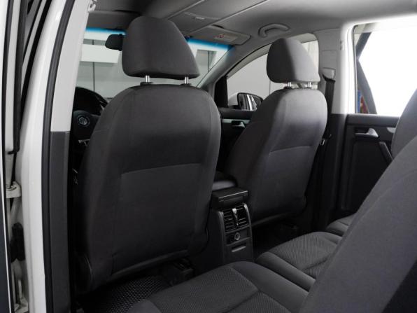 Volkswagen Touran I Рестайлинг 2 с пробегом 2012 года, цена 799 000 рублей, 266935 км, компактвэн, Автокод Объявления