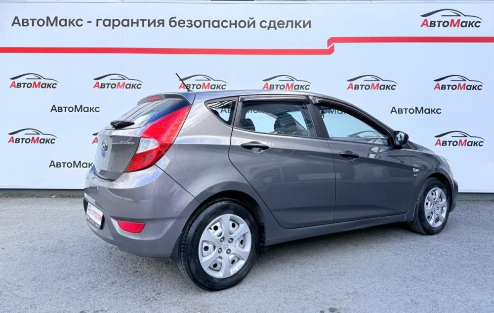 Hyundai Solaris I Тюмень  - изображение 4