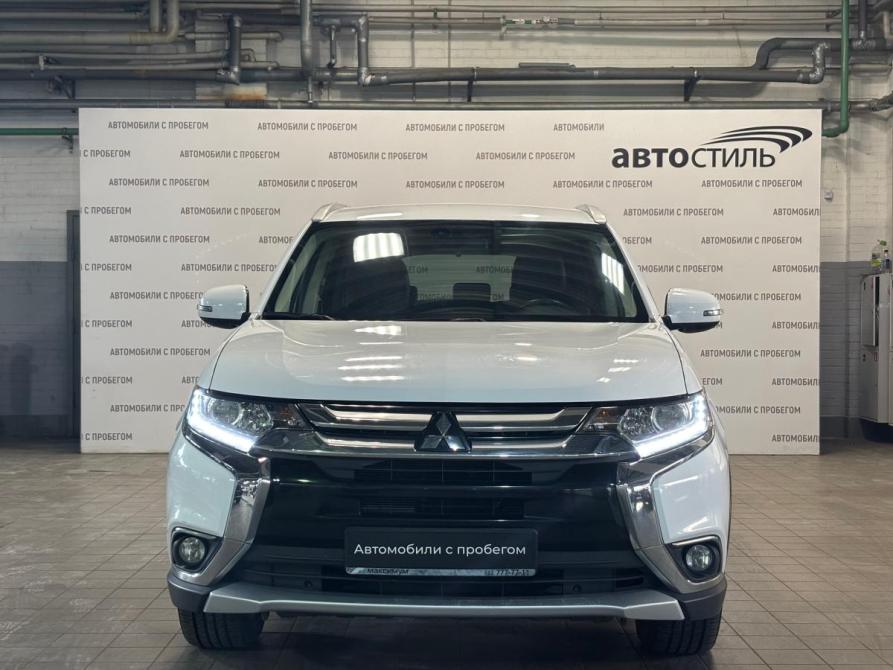 Mitsubishi Outlander III Рестайлинг 2 Санкт-Петербург  - изображение 8