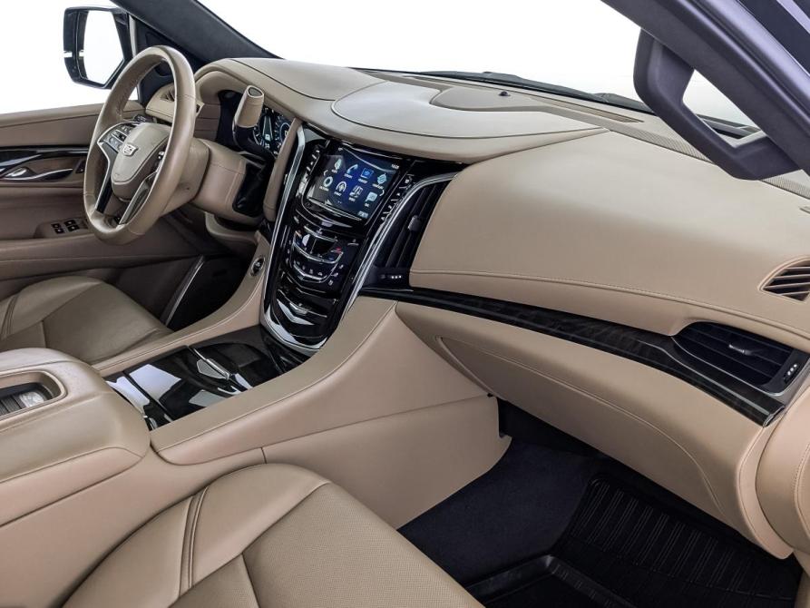 Cadillac Escalade IV Москва  - изображение 13