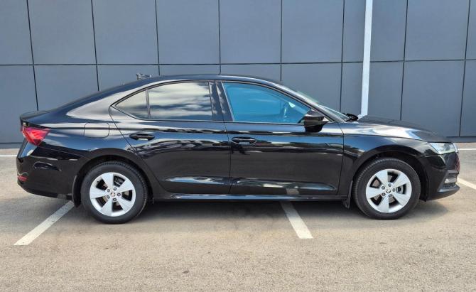 Skoda Octavia IV (A8) с пробегом 2020 года, цена 2 099 000 рублей, 162200 км, лифтбек, Автокод Объявления