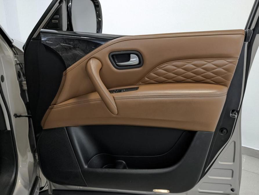 Infiniti QX80 I Рестайлинг 2 Москва  - изображение 25