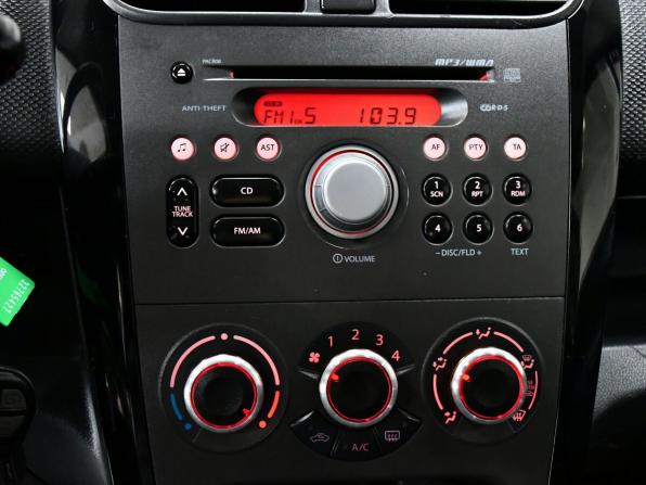 Suzuki Splash I Рестайлинг с пробегом 2012 года, цена 497 000 рублей, 269427 км, хэтчбек, Автокод Объявления