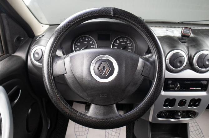 Renault Logan I Рестайлинг с пробегом 2013 года, цена 469 000 рублей, 211671 км, седан, Автокод Объявления
