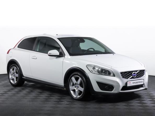 Volvo C30 I Рестайлинг с пробегом 2011 года, цена 783 000 рублей, 218250 км, хэтчбек, Автокод Объявления