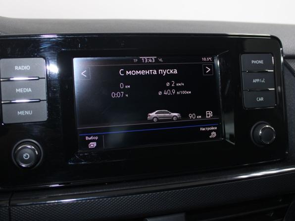 Volkswagen Polo VI с пробегом 2021 года, цена 1 649 900 рублей, 48474 км, лифтбек, Автокод Объявления