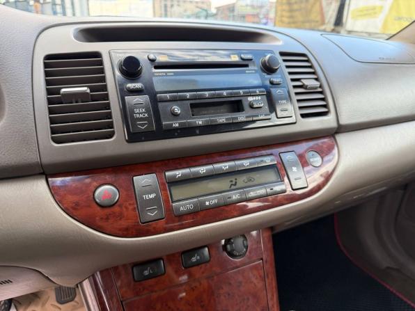 Toyota Camry V (XV30) Рестайлинг с пробегом 2005 года, цена 599 000 рублей, 248741 км, седан, Автокод Объявления