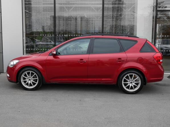 Kia Ceed II с пробегом 2012 года, цена 998 000 рублей, 158456 км, универсал, Автокод Объявления