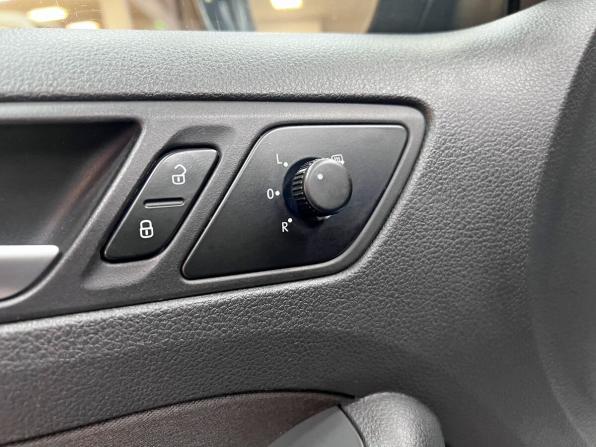 Volkswagen Jetta VI с пробегом 2012 года, цена 1 295 000 рублей, 141767 км, седан, Автокод Объявления