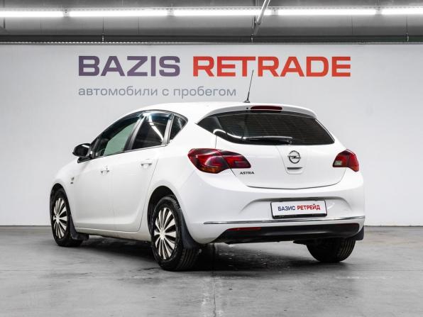 Opel Astra J Рестайлинг с пробегом 2013 года, цена 810 000 рублей, 83749 км, хэтчбек, Автокод Объявления