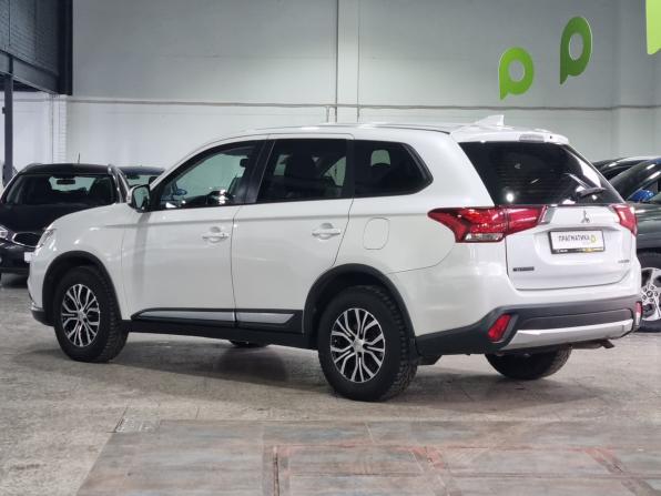 Mitsubishi Outlander III Рестайлинг 2 с пробегом 2017 года, цена 1 389 000 рублей, 226000 км, внедорожник, Автокод Объявления
