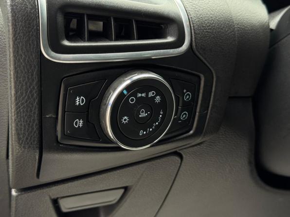Ford Focus III с пробегом 2012 года, цена 905 000 рублей, 171242 км, хэтчбек, Автокод Объявления