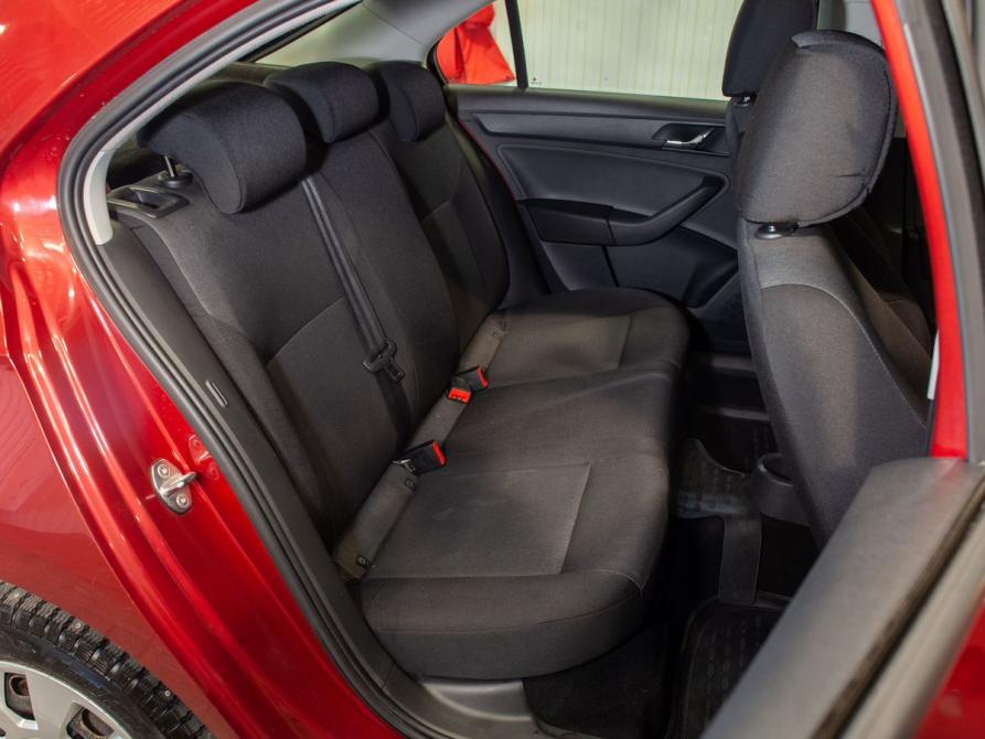 Skoda Rapid I Иваново  - изображение 28