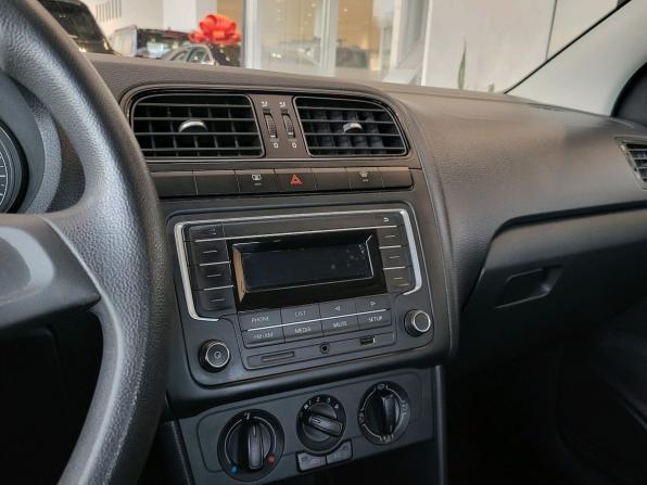 Volkswagen Polo V Рестайлинг с пробегом 2019 года, цена 1 181 000 рублей, 92197 км, седан, Автокод Объявления