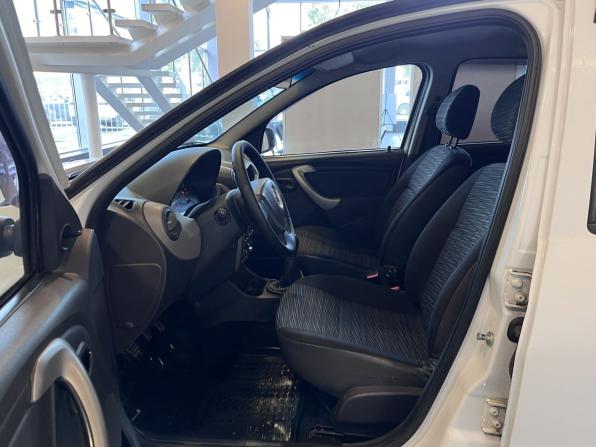 Renault Sandero I с пробегом 2013 года, цена 470 000 рублей, 236812 км, хэтчбек, Автокод Объявления