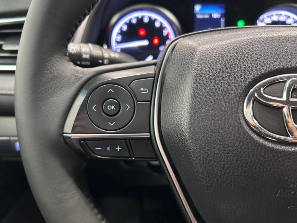 Toyota Camry VIII (XV70) с пробегом 2018 года, цена 2 080 000 рублей, 195058 км, седан, Автокод Объявления