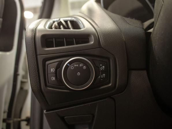 Ford Focus III Рестайлинг с пробегом 2016 года, цена 930 000 рублей, 173702 км, хэтчбек, Автокод Объявления